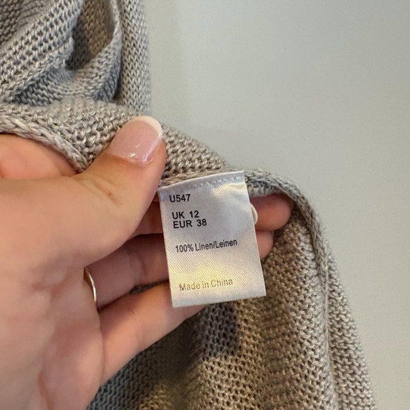 Poetry Light Gray Linen Women's Open Front Pocketed Drapey Sweater Vest - Picture 4 of 4